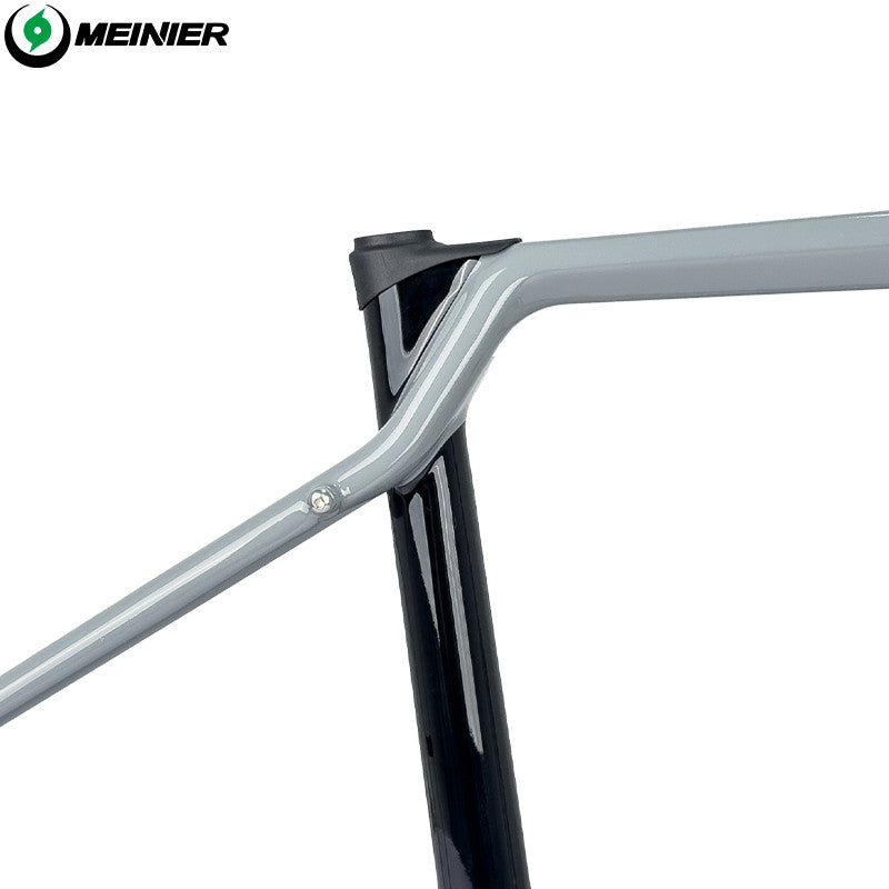 Gravel Bike Frame 700C Internal Cable Disc Brake Carbon Gravel Bike Frameset T47